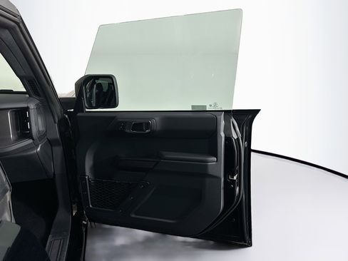 Used 2025 Ford Bronco Big Bend image 33