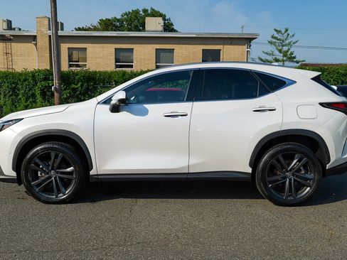 Used 2025 Lexus NX 450h+ AWD w/ Accessory Package (2T) image 4