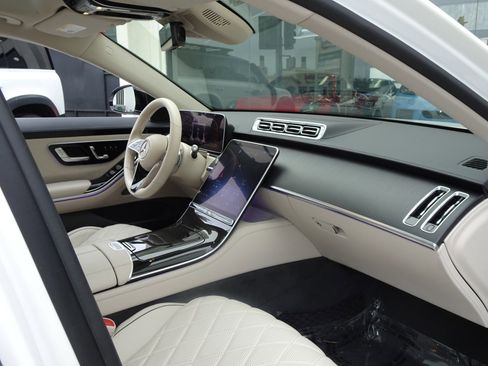 Used 2022 Mercedes-Benz S 580 4MATIC Sedan image 21