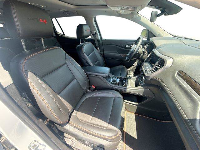 Used 2023 GMC Acadia AT4 w/ Technology Package AWD/4WD image 28