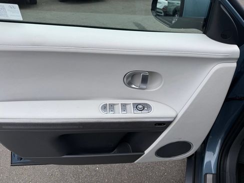 Certified 2024 Hyundai Ioniq 5 Limited RWD image 30