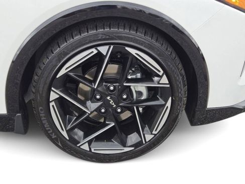 New 2025 Kia K4 GT-Line Turbo w/ GT-Line Premium Package FWD image 6