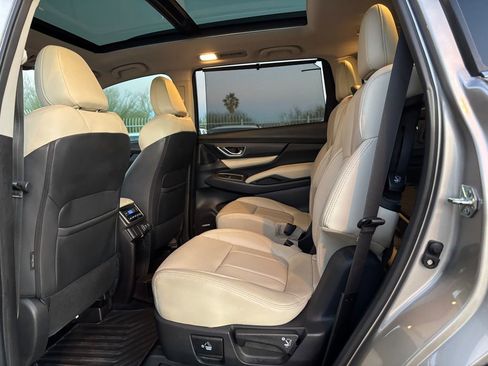 Used 2019 Subaru Ascent Limited w/ Popular Package #2 image 5