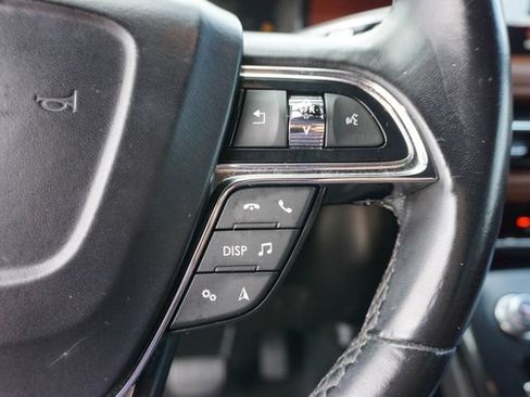 Used 2022 Lincoln Nautilus Reserve FWD image 23