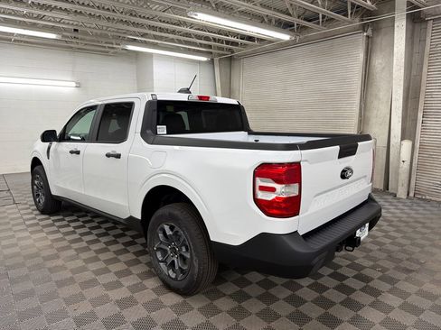 New 2026 Ford Maverick XLT image 9