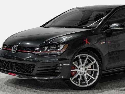 Used 2017 Volkswagen GTI Autobahn FWD image 10
