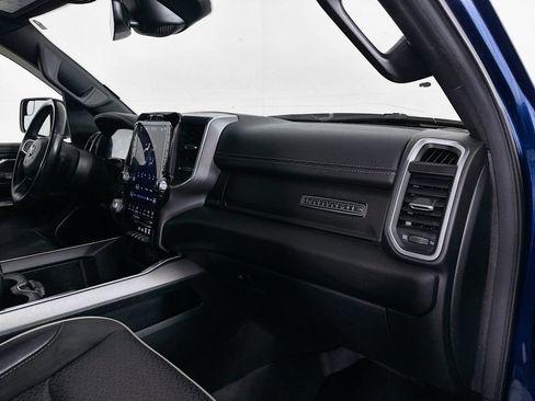 Used 2023 RAM 1500 Laramie AWD/4WD image 28