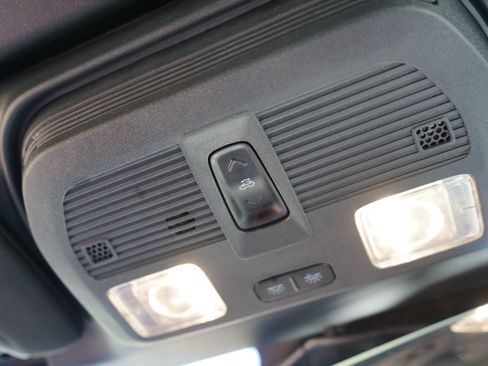 Used 2025 Ford Mustang Premium RWD image 8