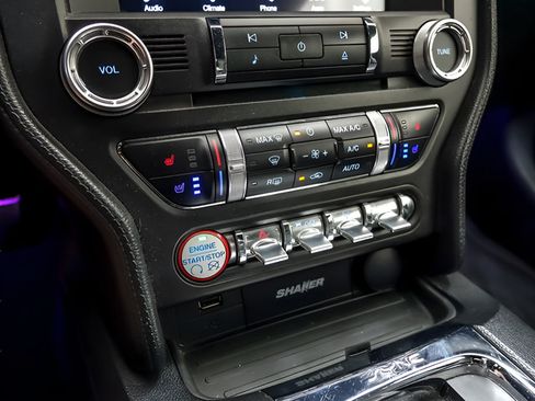 Used 2017 Ford Mustang Premium RWD image 17