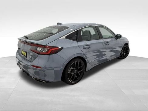 Used 2023 Honda Civic Sport Touring image 5