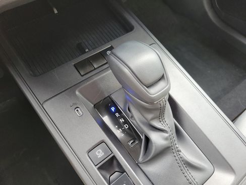 Certified 2026 Toyota Corolla Cross L FWD image 29