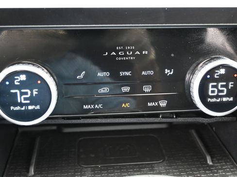 Used 2025 Jaguar F-PACE R-Dynamic S image 26