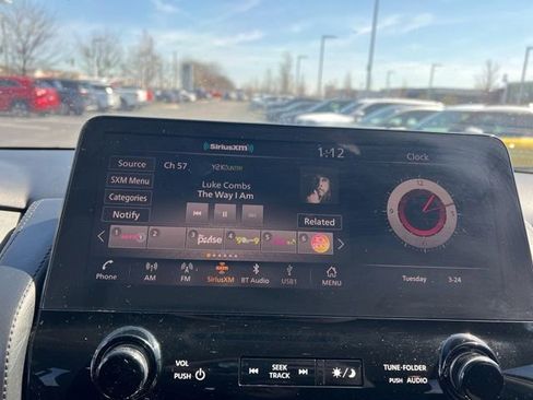 Used 2021 Nissan Armada SV image 18