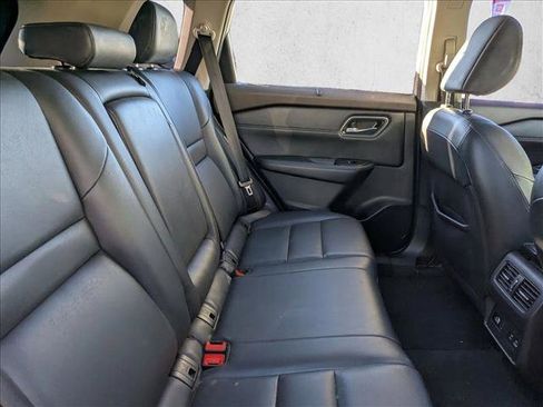 Used 2021 Nissan Rogue SL image 21