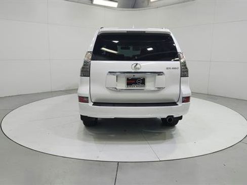 Used 2019 Lexus GX 460 Premium image 6