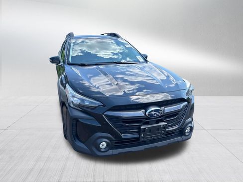 Used 2024 Subaru Outback Premium AWD/4WD image 9