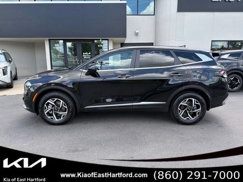 Certified 2023 Kia Sportage LX AWD/4WD image 2