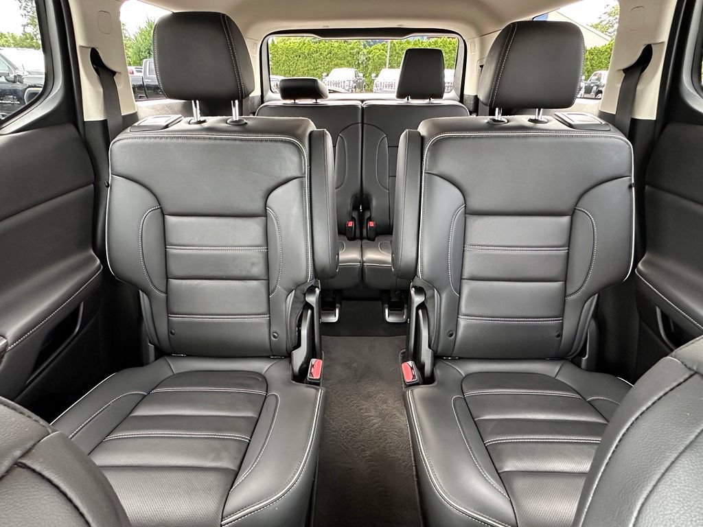 Certified 2023 GMC Acadia Denali w/ Denali Ultimate Package AWD/4WD image 28