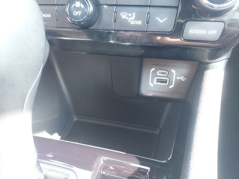 Used 2026 Jeep Compass Limited AWD/4WD image 18