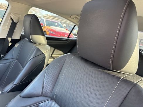 Used 2021 Lexus ES 300h 300h Luxury w/ Accessory Package 2 image 9