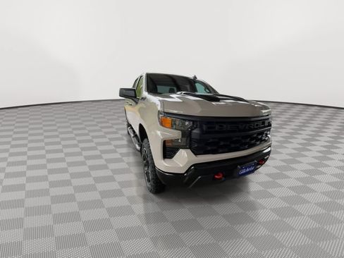 New 2026 Chevrolet Silverado 1500 Custom Trail Boss w/ LPO, Dark Essentials Package AWD/4WD image 2