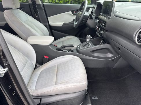 Used 2023 Hyundai Kona SEL FWD image 13