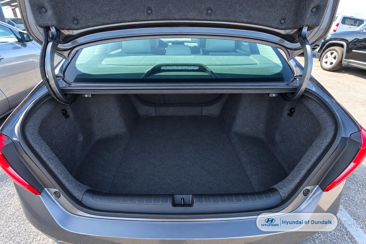Used 2018 Honda Accord EX image 14