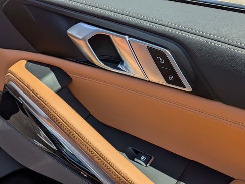 New 2026 BMW X6 xDrive40i AWD/4WD image 19