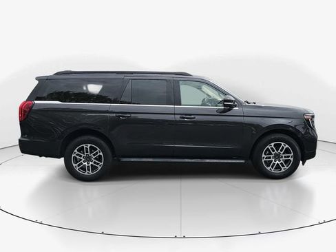 Used 2025 Ford Expedition Max Active image 2