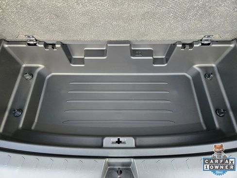 Used 2024 Chevrolet Traverse RS image 22