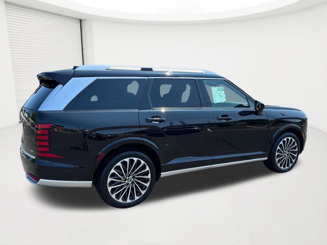Certified 2026 Hyundai Palisade Calligraphy AWD/4WD image 5