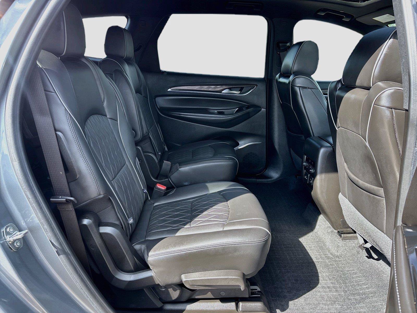 Used 2023 Buick Enclave Avenir w/ Avenir Technology Package FWD image 29