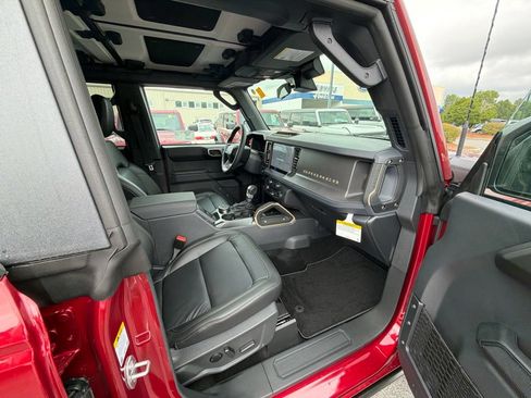 New 2026 Ford Bronco Badlands AWD/4WD image 10