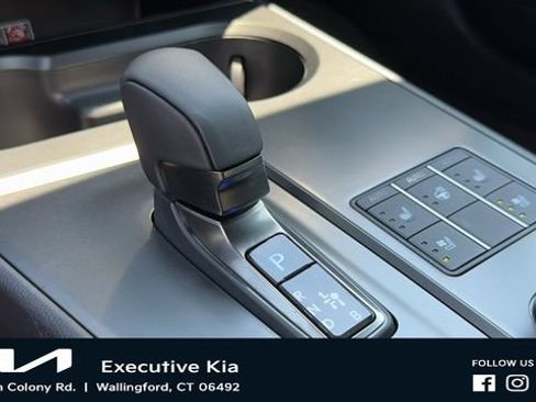 Used 2025 Lexus UX 300h AWD w/ Accessory Package (P1) image 18