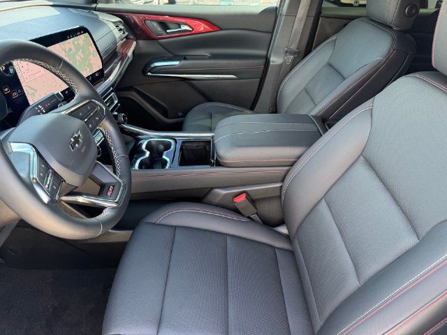 Used 2026 Chevrolet Traverse Z71 AWD/4WD image 13