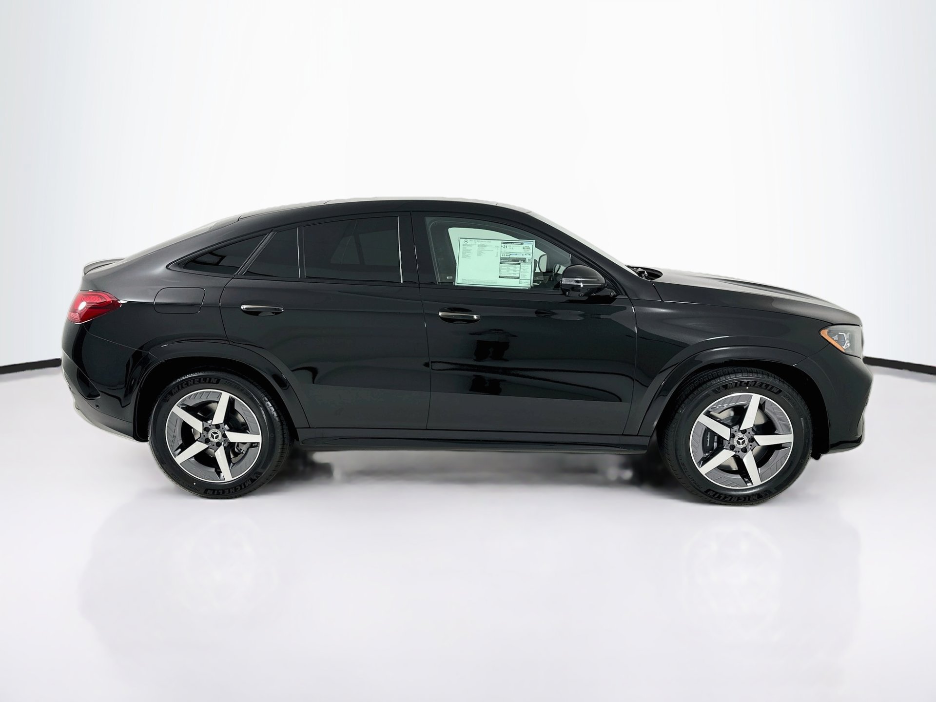 New 2027 Mercedes-Benz GLE 450 4MATIC Coupe image 9
