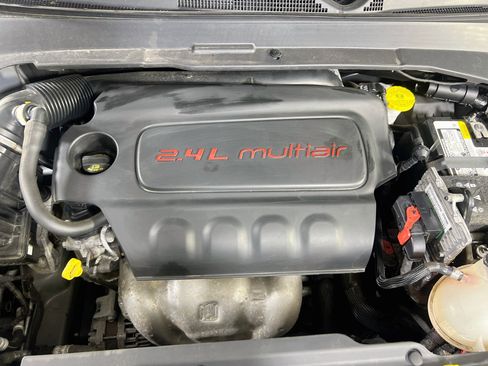 Used 2022 Jeep Compass Limited w/ Sun and Sound Group AWD/4WD image 30
