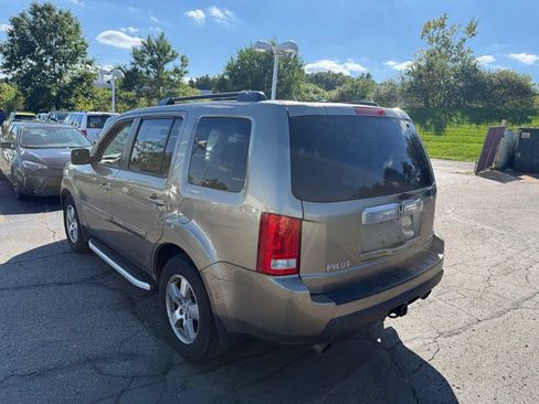 Used 2011 Honda Pilot EX-L image 2