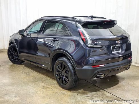 Certified 2022 Cadillac XT4 Sport FWD image 8