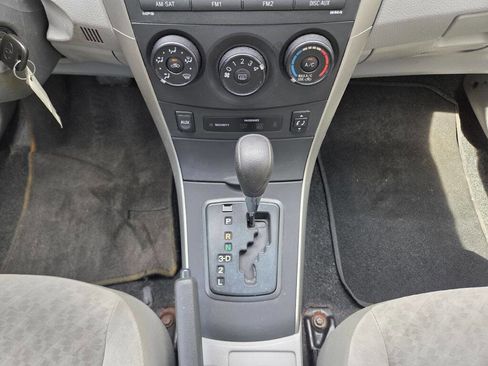 Used 2009 Toyota Corolla FWD image 23