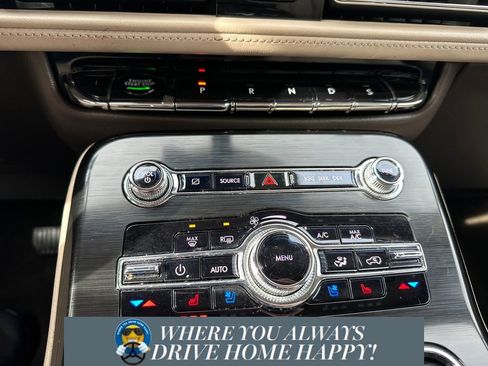 Certified 2021 Lincoln Nautilus Reserve w/ Equipment Group 201A image 17