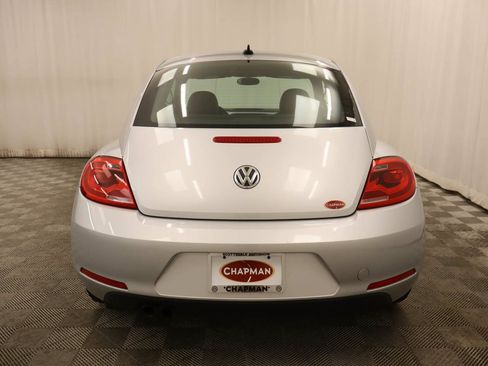 Used 2012 Volkswagen Beetle 2.5 FWD image 5
