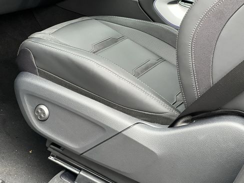 New 2026 Mercedes-Benz GLE 53 AMG 4MATIC Coupe image 12