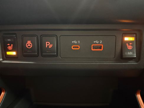 Used 2026 Nissan Frontier Pro-X w/ Pro-X Convenience Package RWD image 24