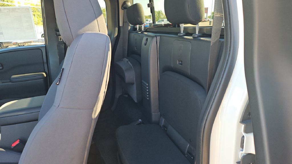 New 2027 Nissan Frontier S AWD/4WD image 7