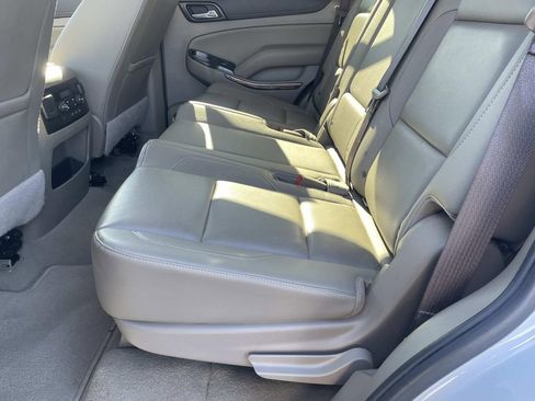 Used 2019 GMC Yukon SLT w/ Open Road Package image 14