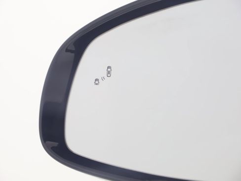 Used 2018 Kia Stinger Premium image 26