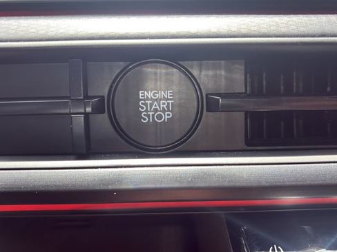 Used 2024 Hyundai Santa Fe Calligraphy FWD image 25