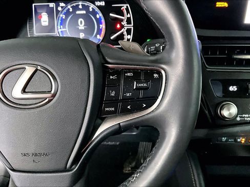 Used 2023 Lexus ES 350 w/ Premium Package image 24