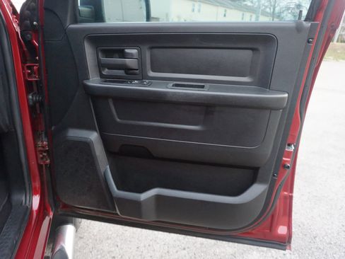 Used 2014 RAM 1500 Express image 15
